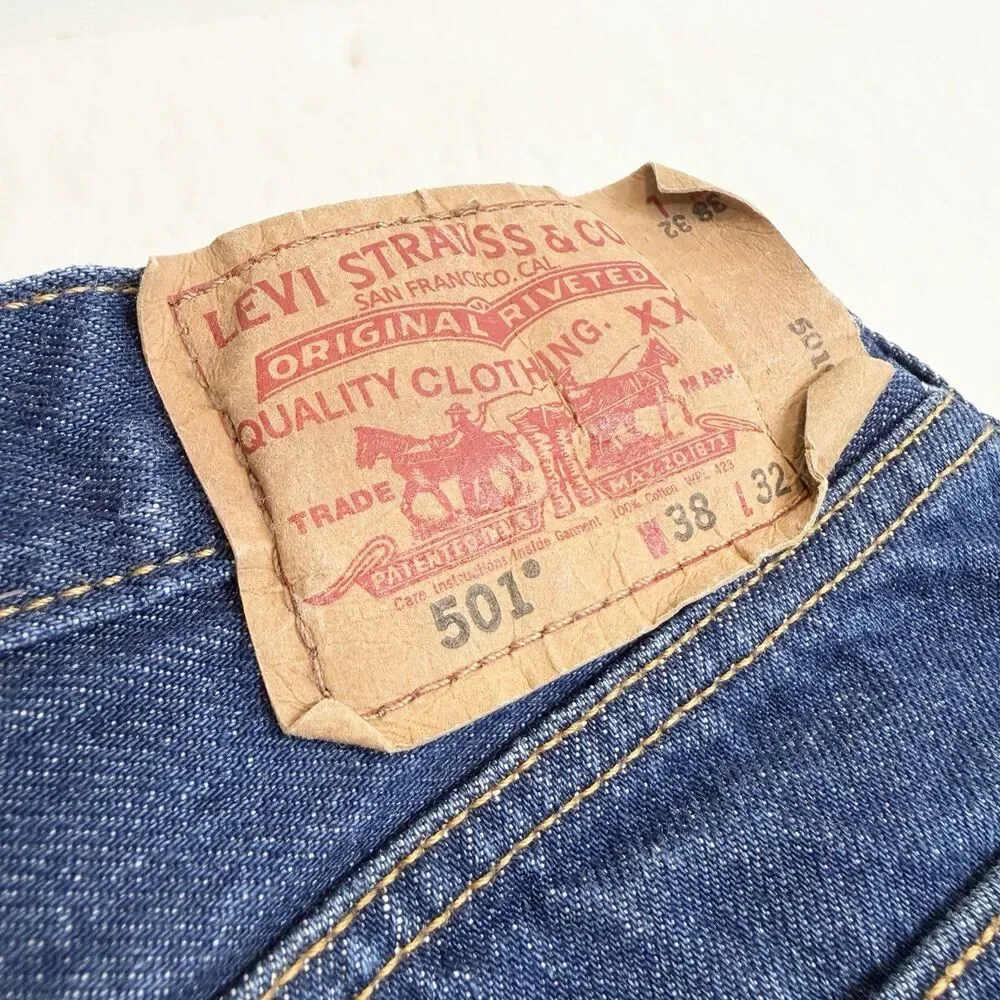 Levi’s 501 Straight Leg Cotton Rigid Denim Blue Jeans Button Fly Men’s 38x32